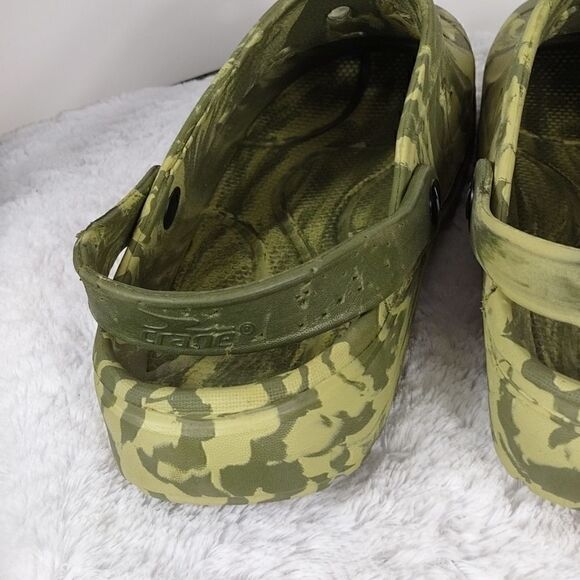 Crane Green Tie Dye Croc-like Shoes - Picture 5 of 6